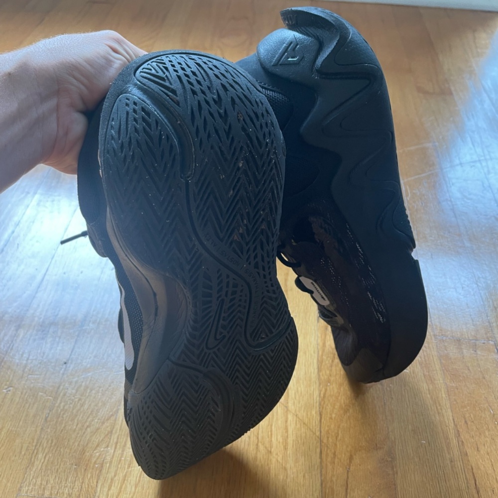 Nike Giannis Immortality 2 Basketball Shoes 10.5 - Picture 5 of 6